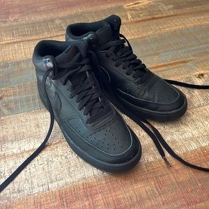 MEN'S NIKE COURT VISION NEXT NATURE MID SUSTAINABLE SNEAKERS